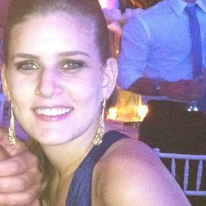 Meet your Posher, Lorena